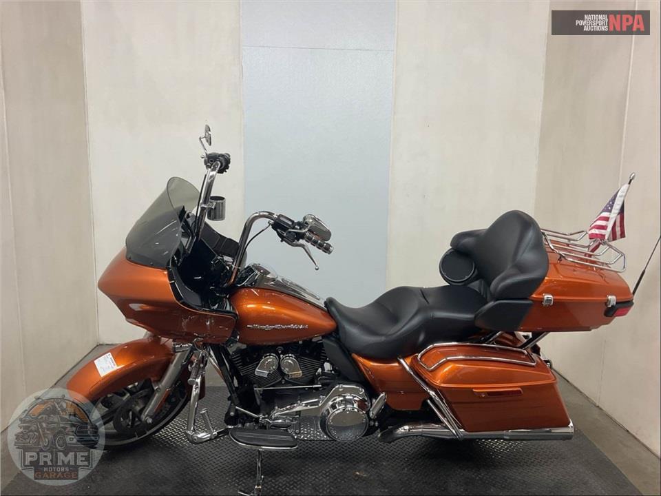 2015 Harley-Davidson FLTRXS ROAD GLIDE SPECIAL — фото 3