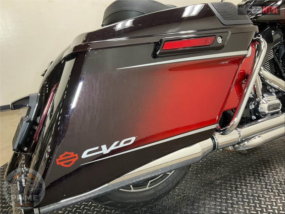 2021 Harley-Davidson FLTRXSE CVO ROAD GLIDE — фото 16