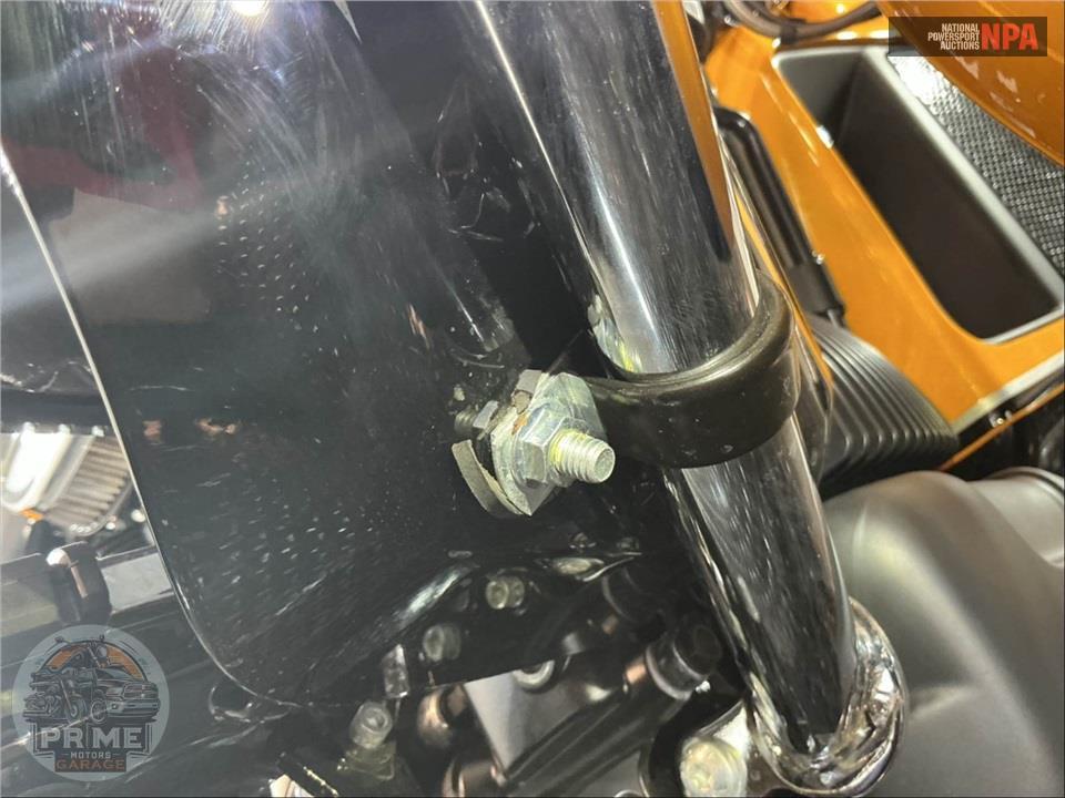 2022 Harley-Davidson FLTRKSE CVO ROAD GLIDE LIMITED — фото 11