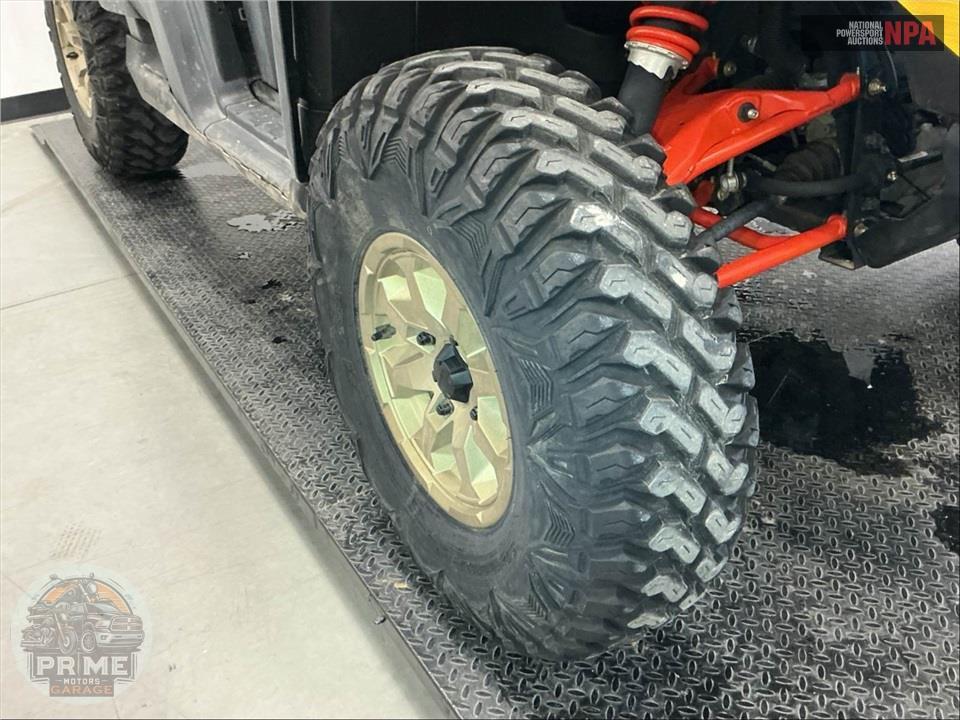 2023 Can-Am DEFENDER X  MR HD10 — фото 18