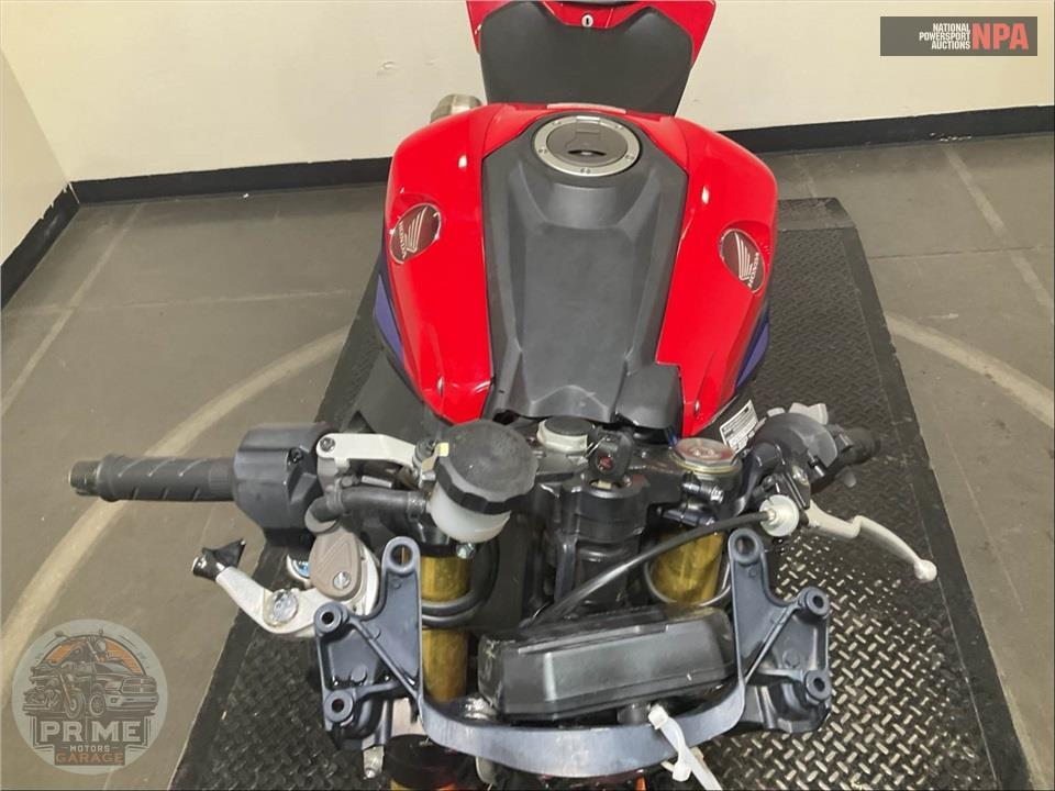2023 Honda CBR1000RA (ABS) — фото 18