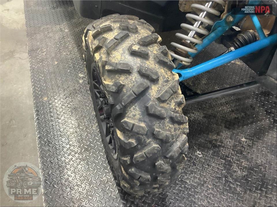 2021 Can-Am MAVERICK X3 DS TURBO R — фото 23