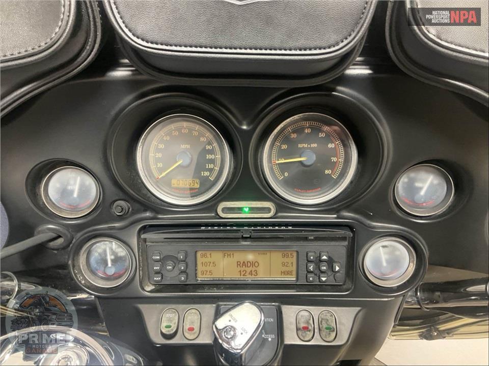 2009 Harley-Davidson FLHTCU ULTRA CLASSIC ELECTRA GLIDE — фото 5