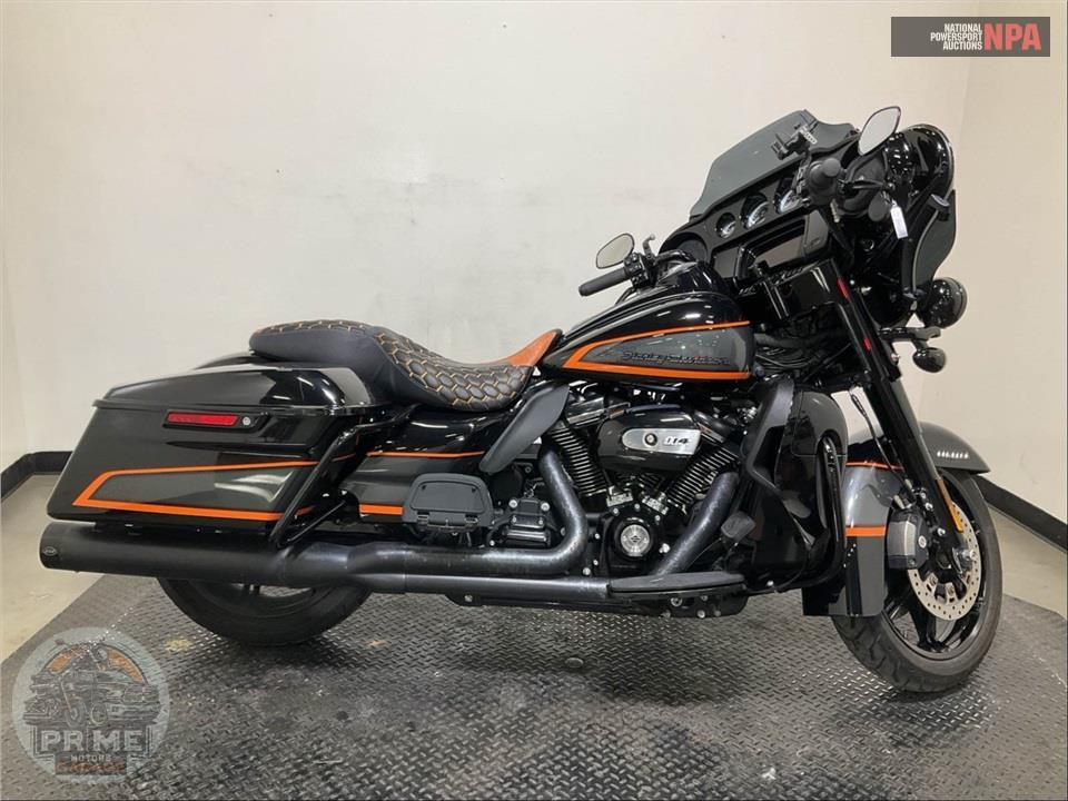 2022 Harley-Davidson FLHTK ULTRA LIMITED — фото 1