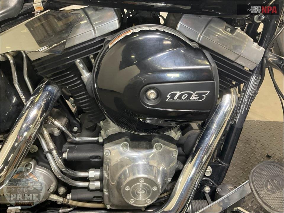 2016 Harley-Davidson FLS SOFTAIL SLIM — фото 6