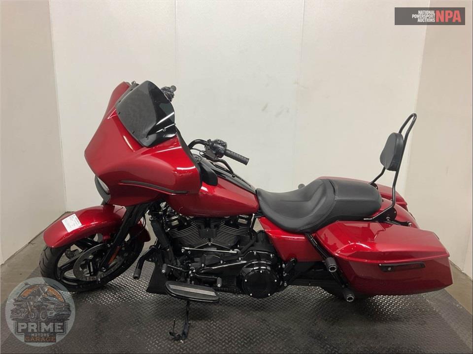 2025 Harley-Davidson FLHX STREET GLIDE — фото 3