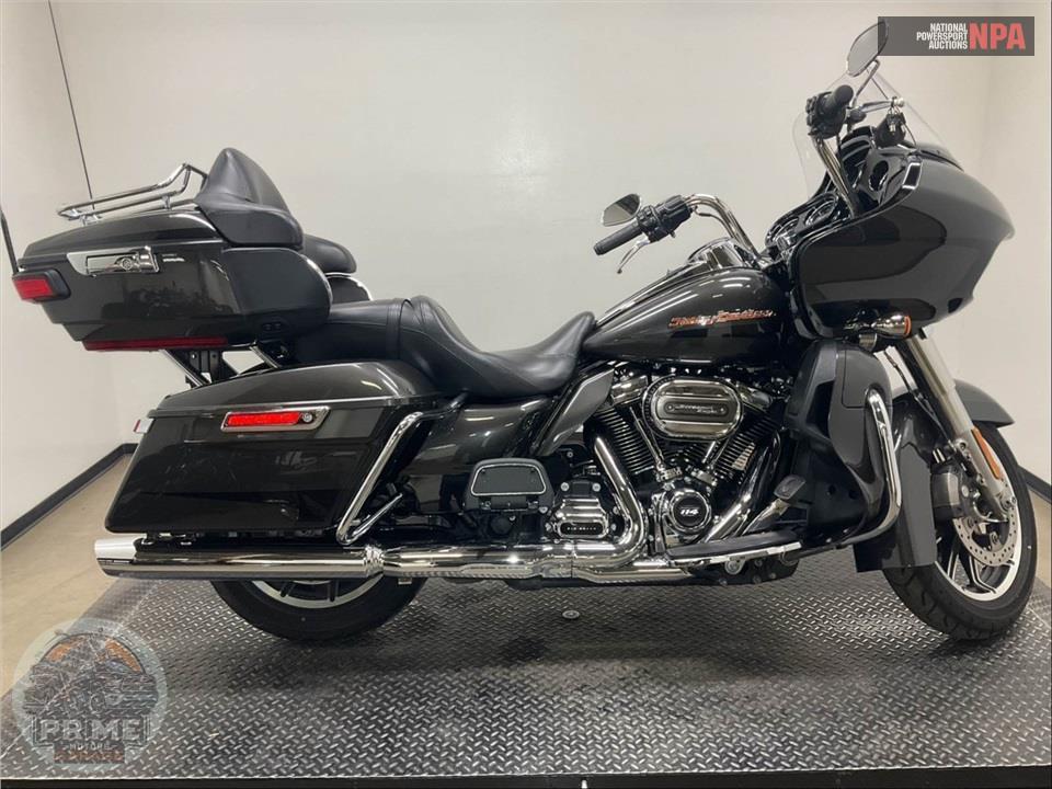 2019 Harley-Davidson FLTRU ROAD GLIDE ULTRA — фото 1
