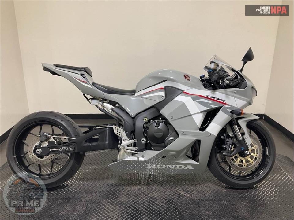 2026 Honda CBR600RR — фото 1