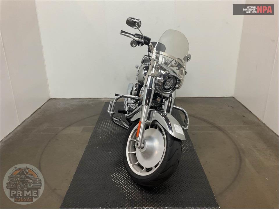2025 Harley-Davidson FLSTFI SOFTAIL FAT BOY GRAY GHOST — фото 2