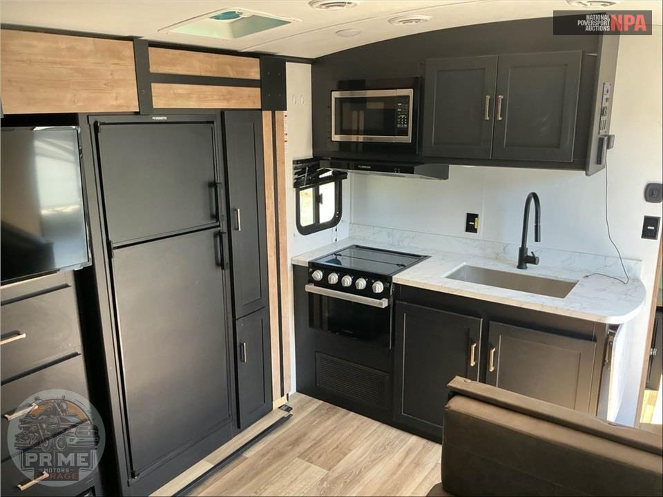 2022 Keystone Rv M-244 UBH - OUTBACK ULTRA-LITE SERIES — фото 8