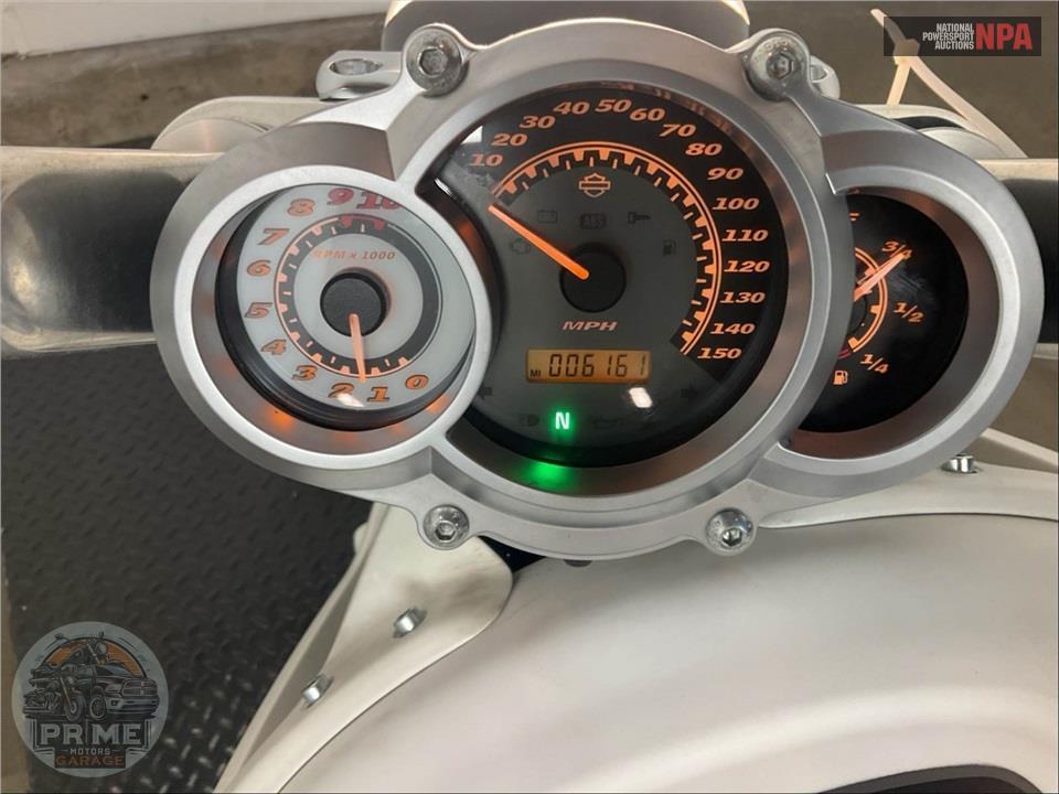 2017 Harley-Davidson VRSCF MUSCLE V-ROD — фото 5