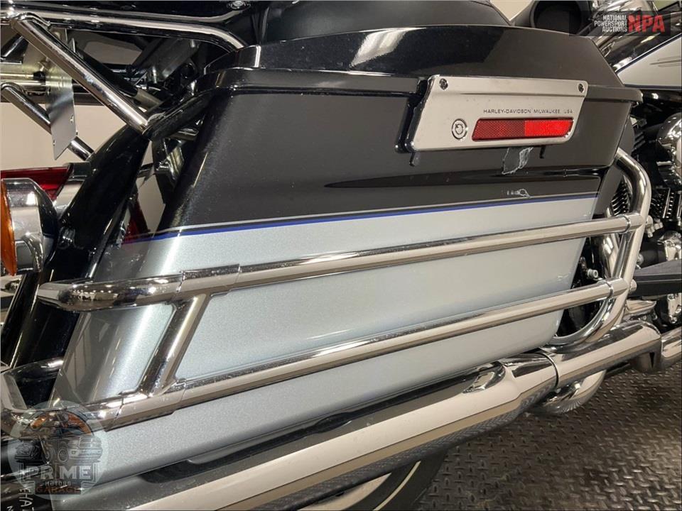 2013 Harley-Davidson FLHTCU UL CLSC EL GLIDE — фото 20