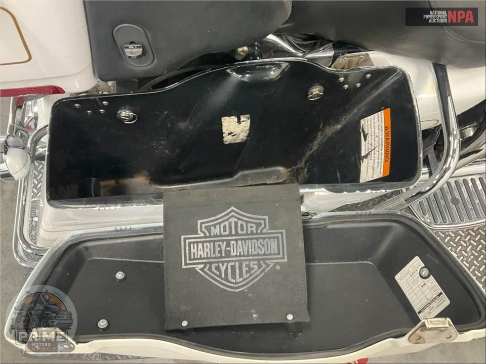 2008 Harley-Davidson FLHTCU ULTRA CLASSIC ELECTRA GLIDE — фото 24