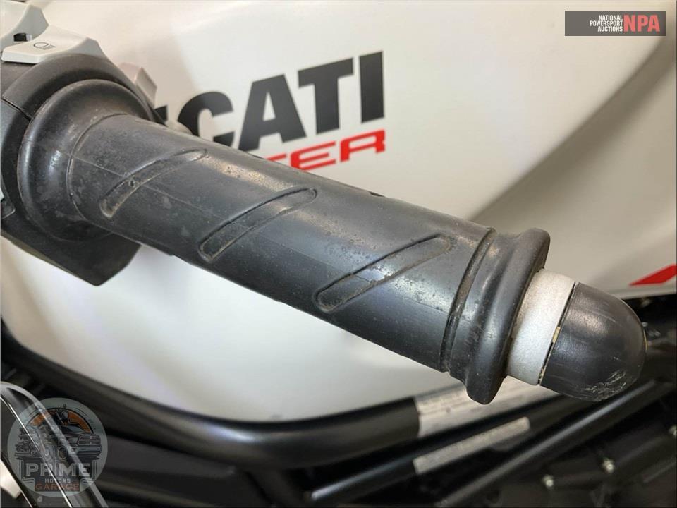 2020 Ducati MONSTER 797 PLUS (STAR WHITE SILK) — фото 20
