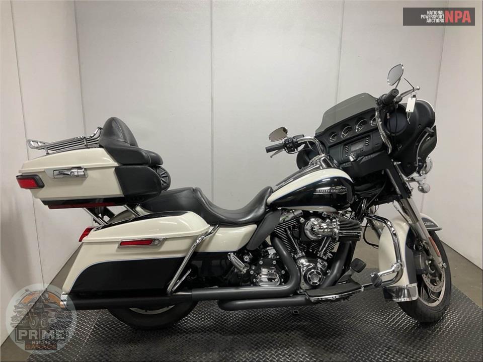 2014 Harley-Davidson FLHTCU ULTRA CLASSIC ELECTRA GLIDE — фото 1