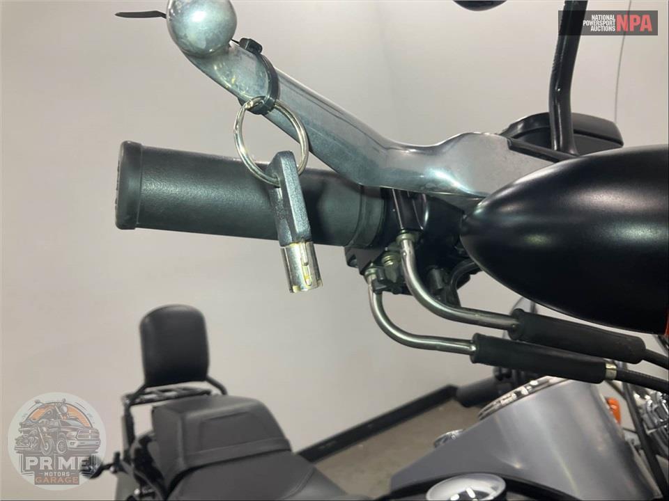 2014 Harley-Davidson FLSTFB FAT BOY LO — фото 11