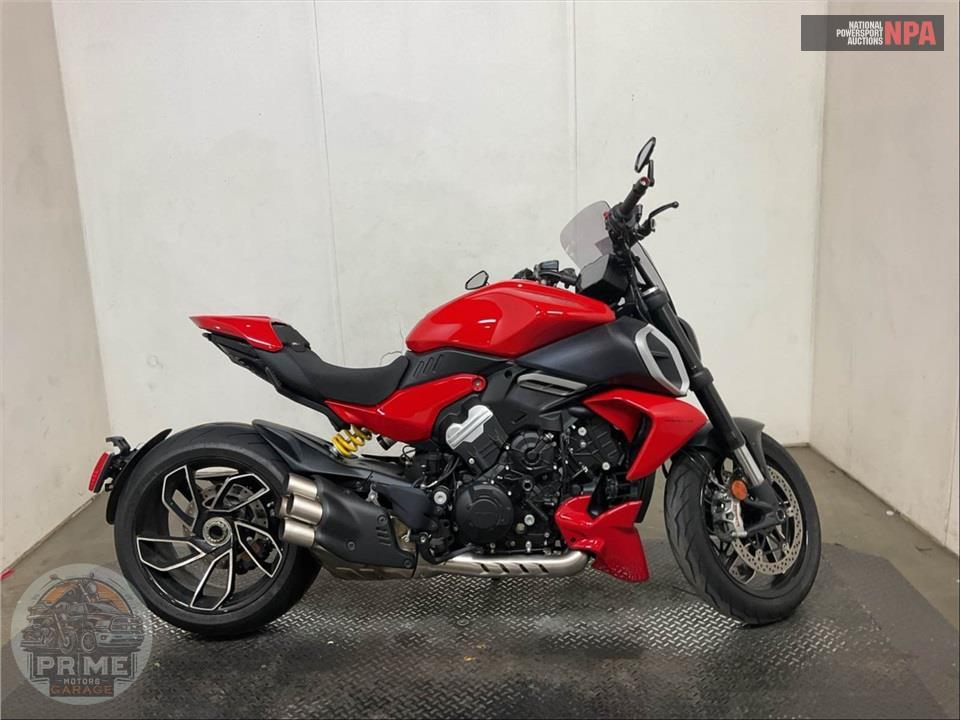 2024 Ducati DIAVEL V4 — фото 1