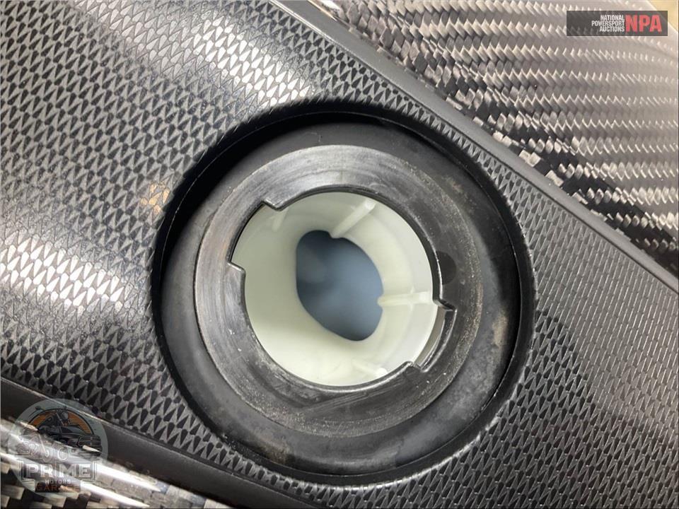 2024 Indian Motorcycle FTR R CARBON — фото 11