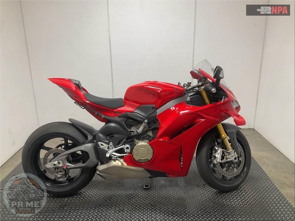 2025 DUCATI PANIGALE V4 S
