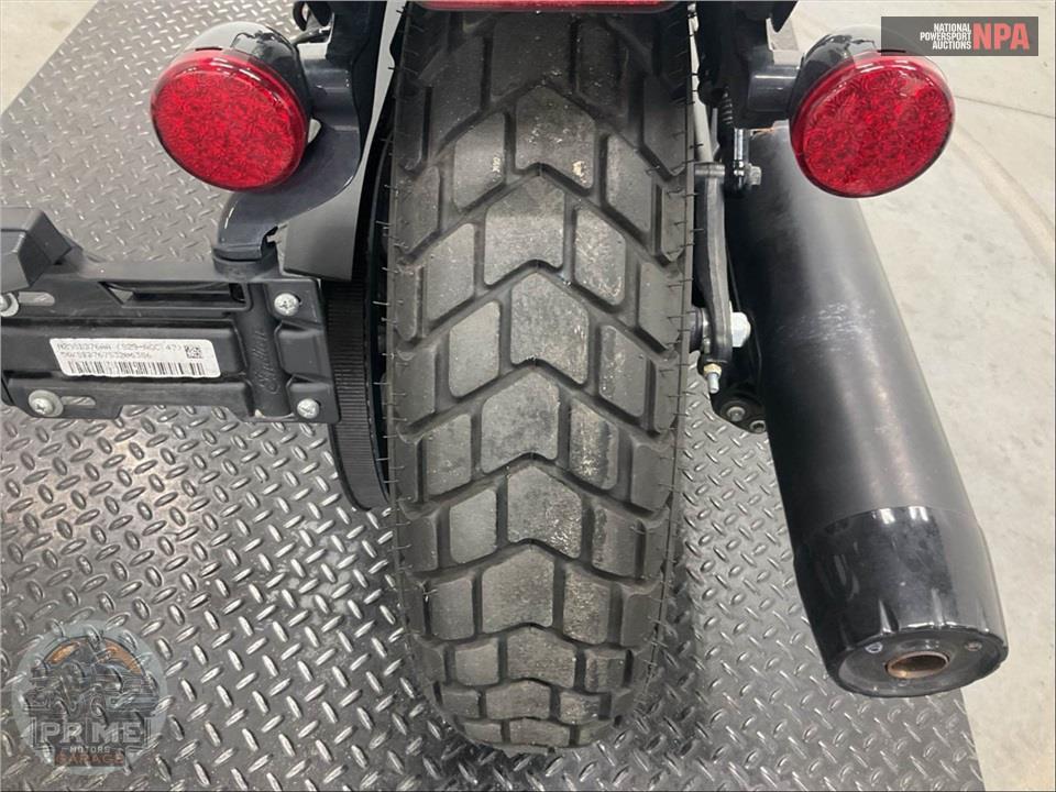 2025 Indian Motorcycle SCOUT BOBBER — фото 21