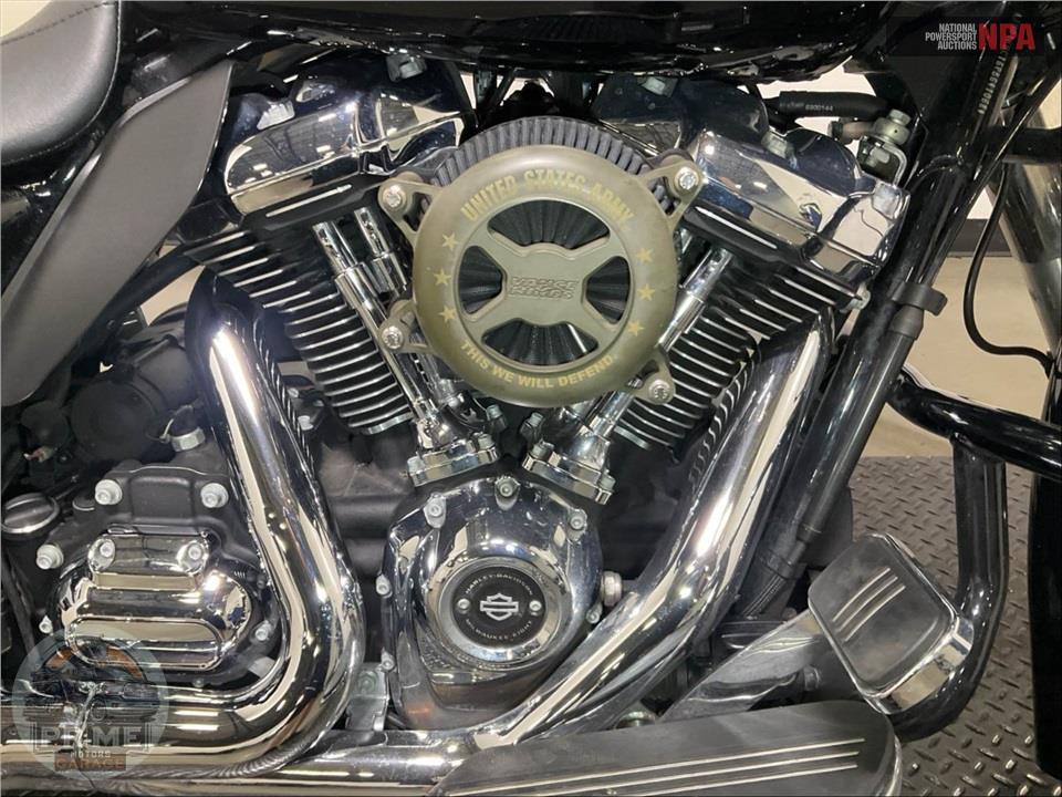 2023 Harley-Davidson FLTRX ROAD GLIDE — фото 6