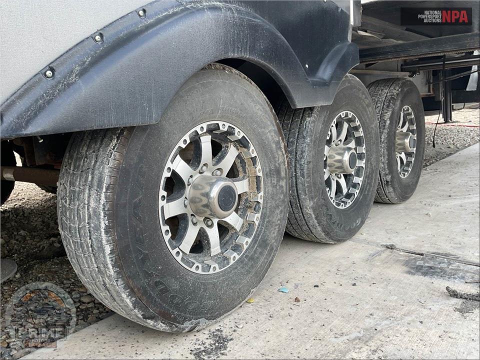 2014 Keystone Rv M-410 LEV - RAPTOR TOY HAULER TOY HAULER SERIES — фото 61
