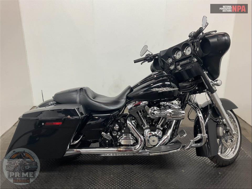 2013 Harley-Davidson FLHX STREET GLIDE — фото 1