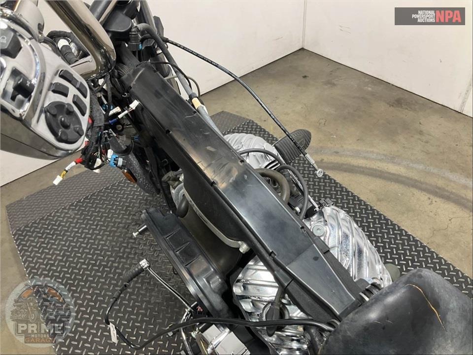 2017 Indian Motorcycle ROADMASTER (TWO-TONE) — фото 18