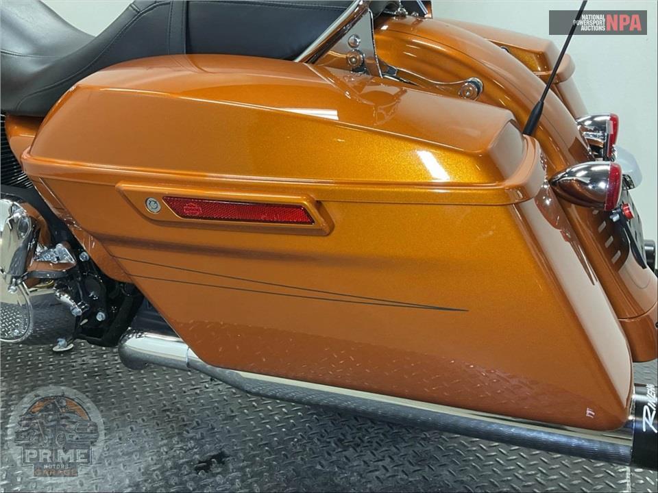 2015 Harley-Davidson FLHXS STREET GLIDE SPECIAL — фото 15
