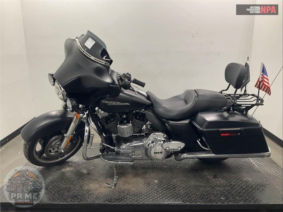 2012 Harley-Davidson FLHX STREET GLIDE — фото 3