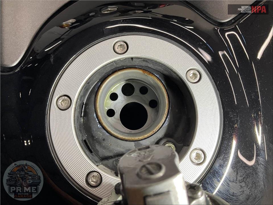 2015 Yamaha YZF-R6F RAVEN/WHITE — фото 14