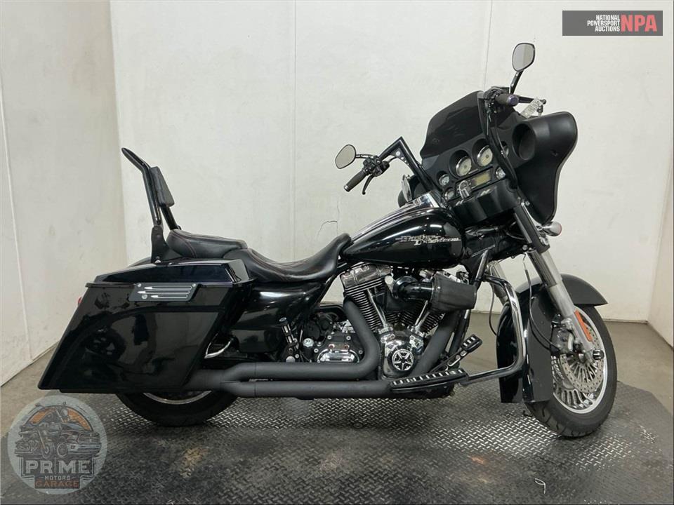 2010 Harley-Davidson FLHX STREET GLIDE — фото 1
