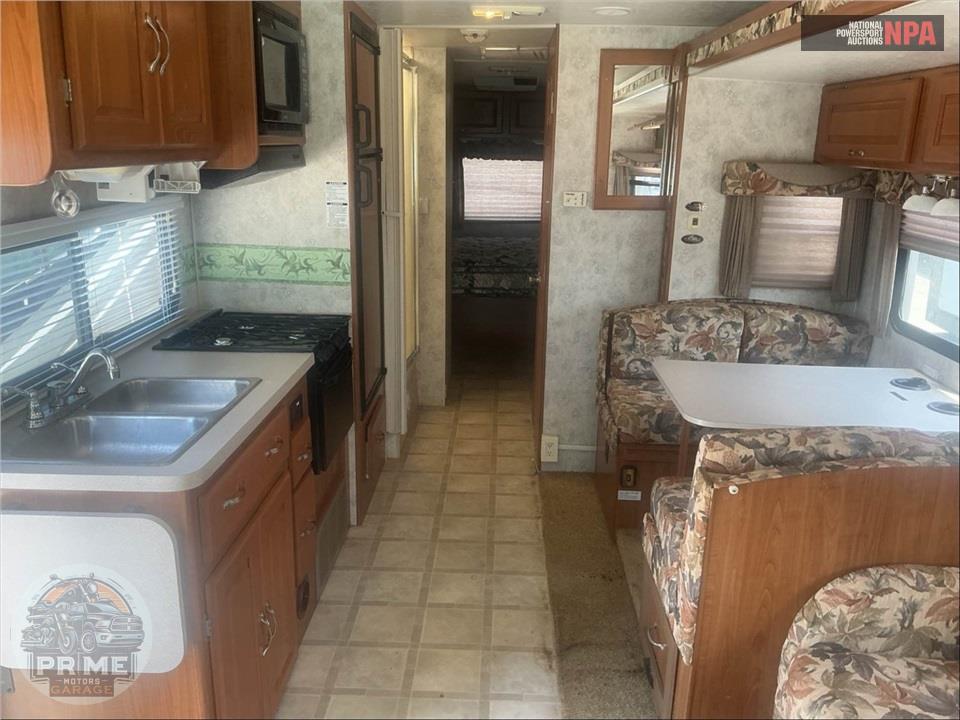 2004 Coachmen M-340 MBS-FORD (**) LIBERTY OLD GLORY SERIES — фото 6