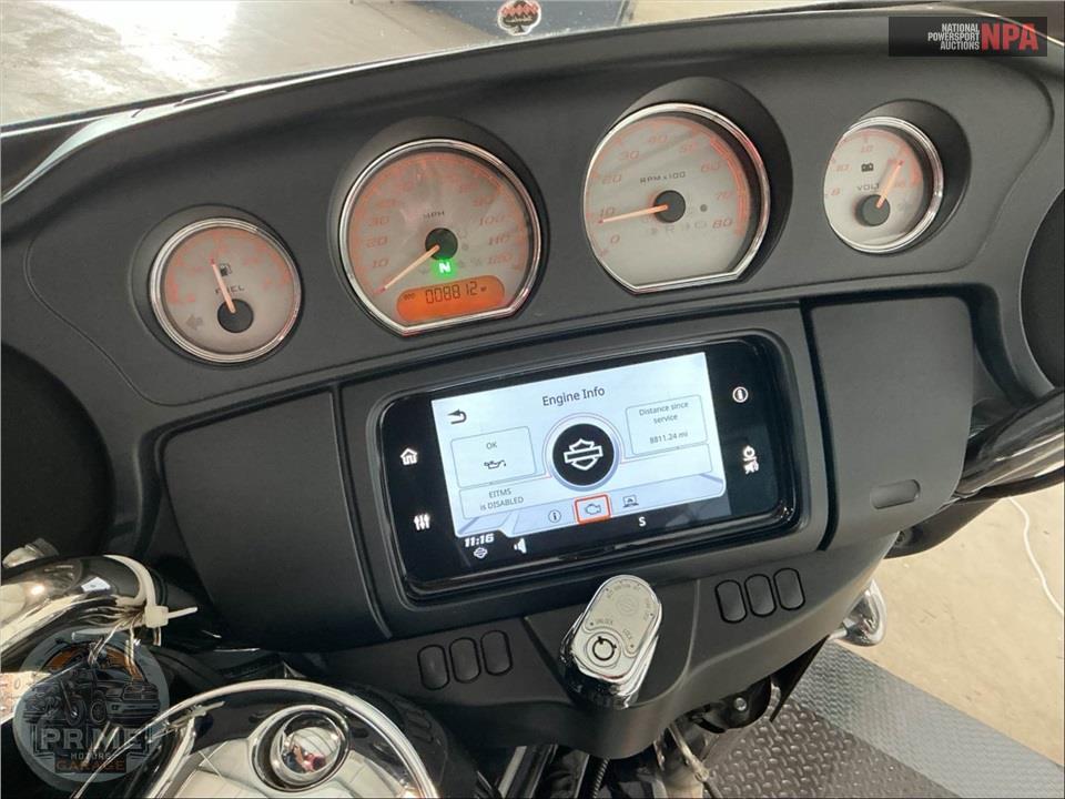 2019 Harley-Davidson FLHX STREET GLIDE — фото 5