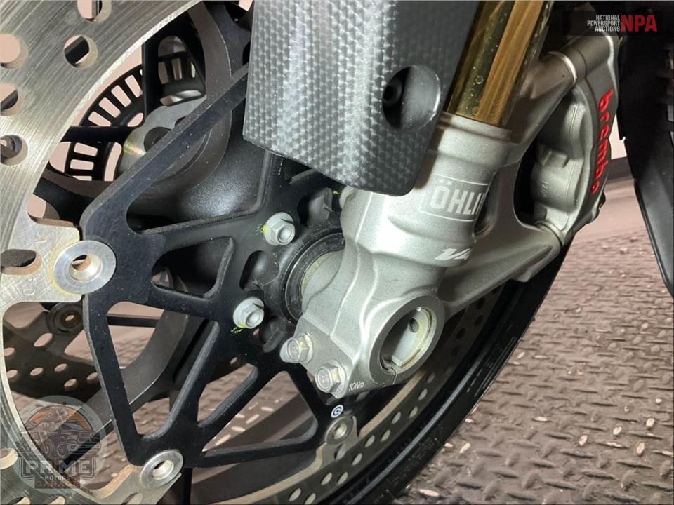 2021 Aprilia RSV4 FACTORY 1100 — фото 27