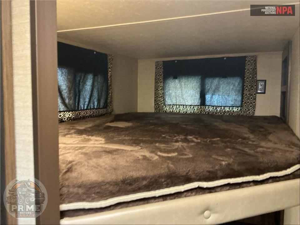 2018 Keystone Rv M-243 BHS - BULLET ULTRA LITE SERIES — фото 14