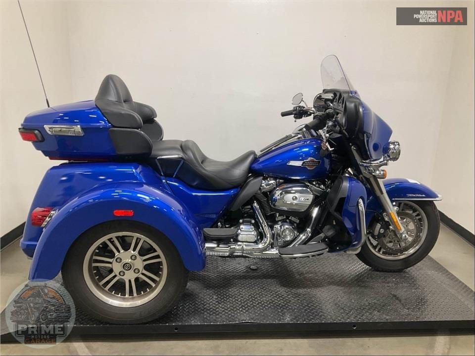 2024 Harley-Davidson FLHTCUTG TRI GLIDE ULTRA CLASSIC — фото 1