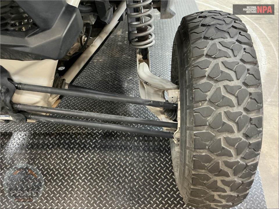 2023 Can-Am MAVERICK X3 MAX X RS TURBO RR 72 (BLUE/TAN/RED) — фото 27