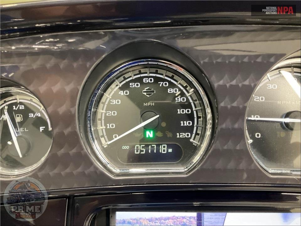 2014 Harley-Davidson FLHTKSE CVO ULTRA LIMITED — фото 5