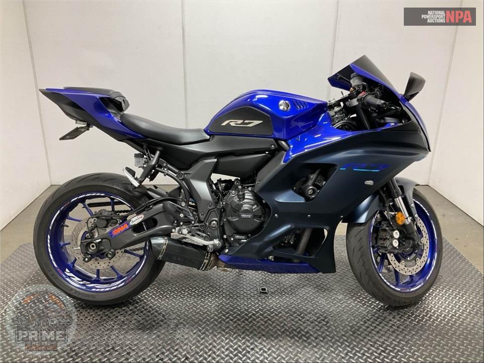 2022 YAMAHA YZF-R7