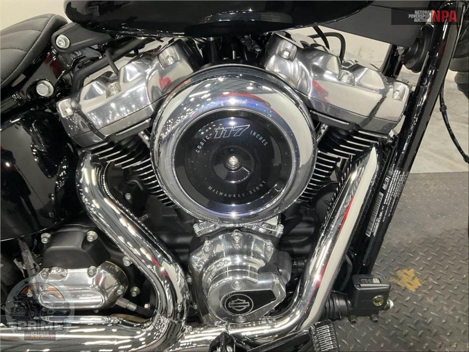 2025 Harley-Davidson FXBB STREET BOB — фото 6
