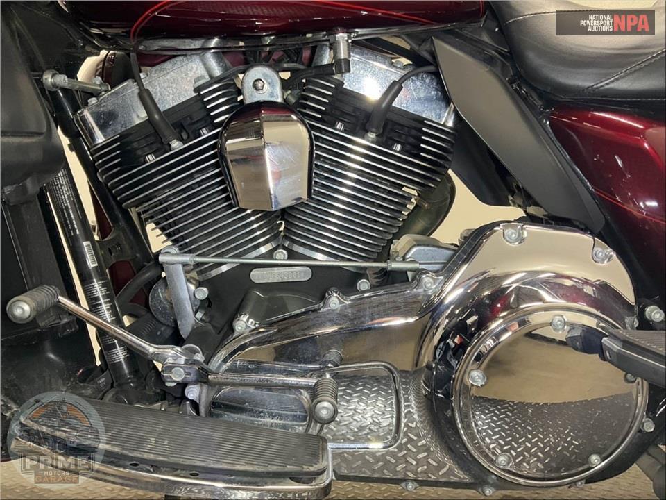 2015 Harley-Davidson FLHTCU ULTRA CLASSIC ELECTRA GLIDE — фото 7