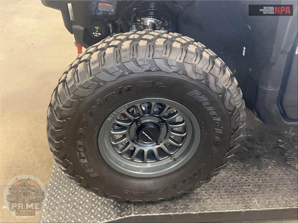 2026 Can-Am DEFENDER MAX LIMITED CAB HD11 (DESERT TAN & STEALTH BLACK) — фото 17