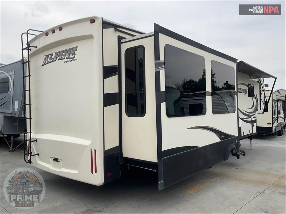 2015 Keystone Rv M-3535 RE - ALPINE FIFTH WHEEL SERIES — фото 4
