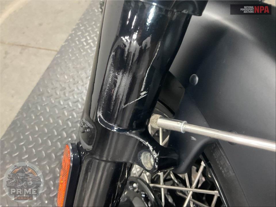 2024 Indian Motorcycle CHIEF BOBBER DARK HORSE (BLACK) — фото 17