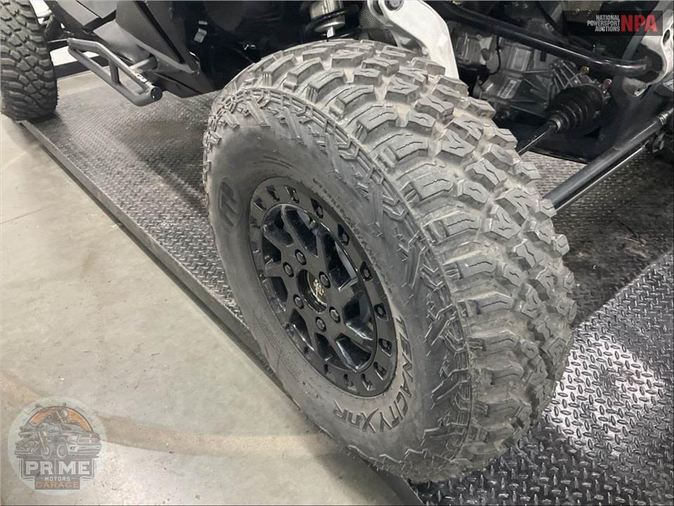 2024 Can-Am MAVERICK R X RS WITH SMART-SHOX — фото 17