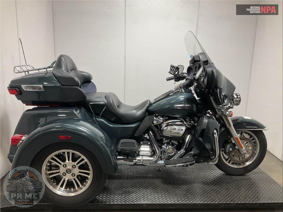 2020 Harley-Davidson FLHTCUTG TRI GLIDE ULTRA — фото 1
