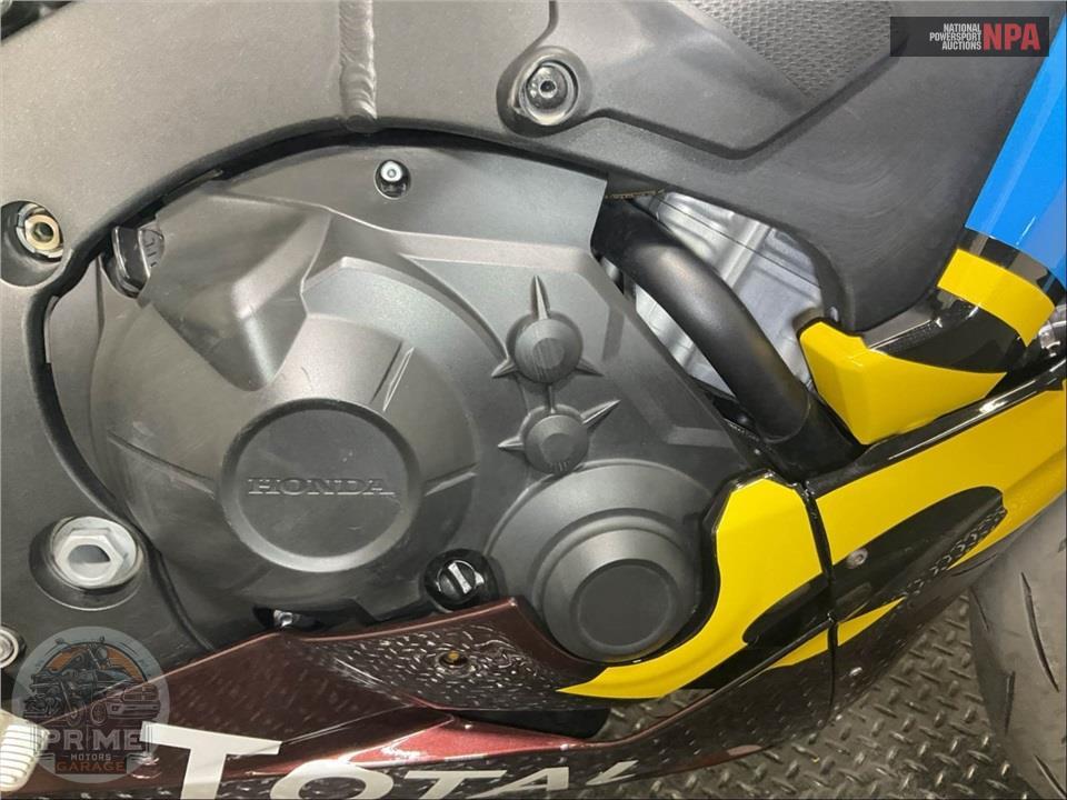 2024 Honda CBR1000RR ABS — фото 6
