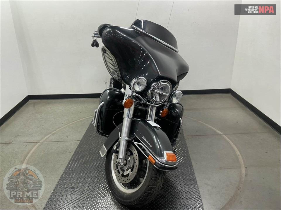 2008 Harley-Davidson FLHTCU ULTRA CLASSIC ELECTRA GLIDE — фото 2