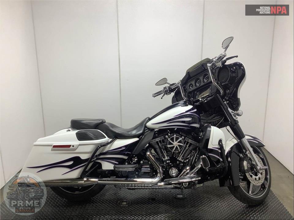 2016 Harley-Davidson FLHXSE CVO STREET GLIDE SPECIAL — фото 1